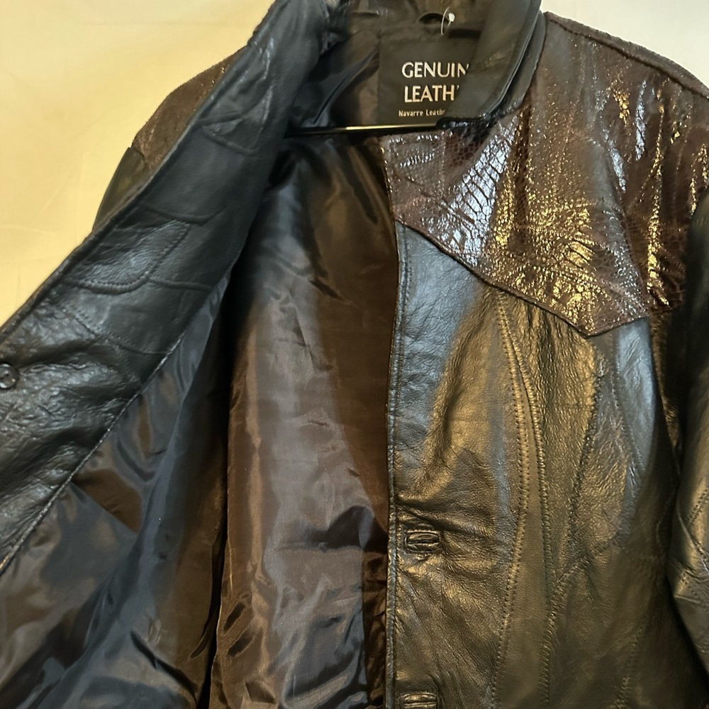 Vintage Navarre leather company western style faux snake skin Men’s large